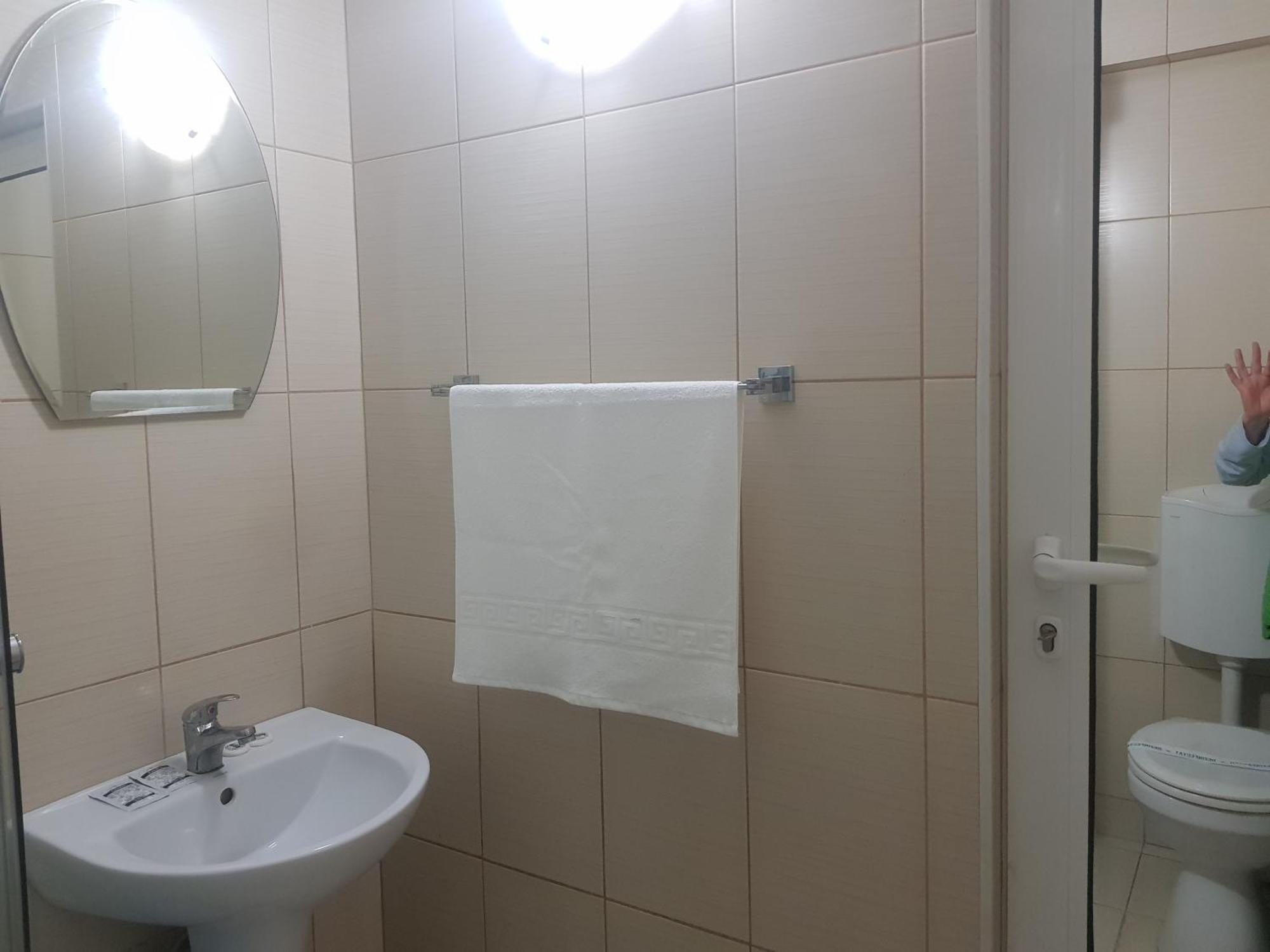 Cazare Hofmann Arad Exteriör bild